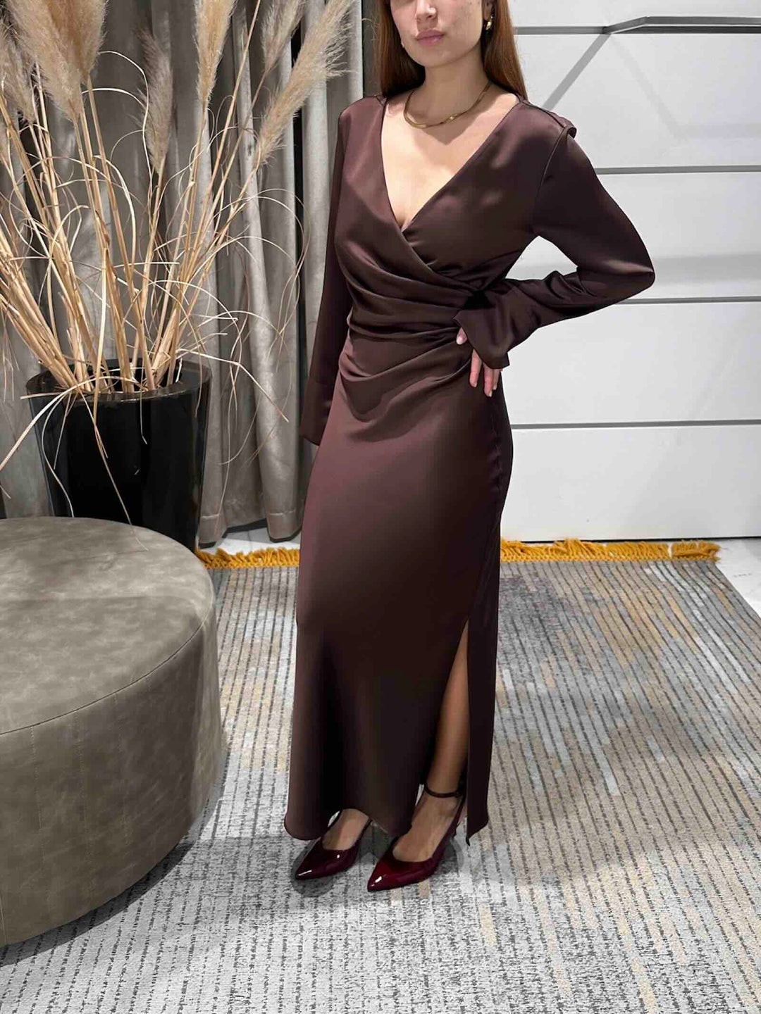abito lungo satin EBANO manica lunga con arricciatura – Femme Cafe
