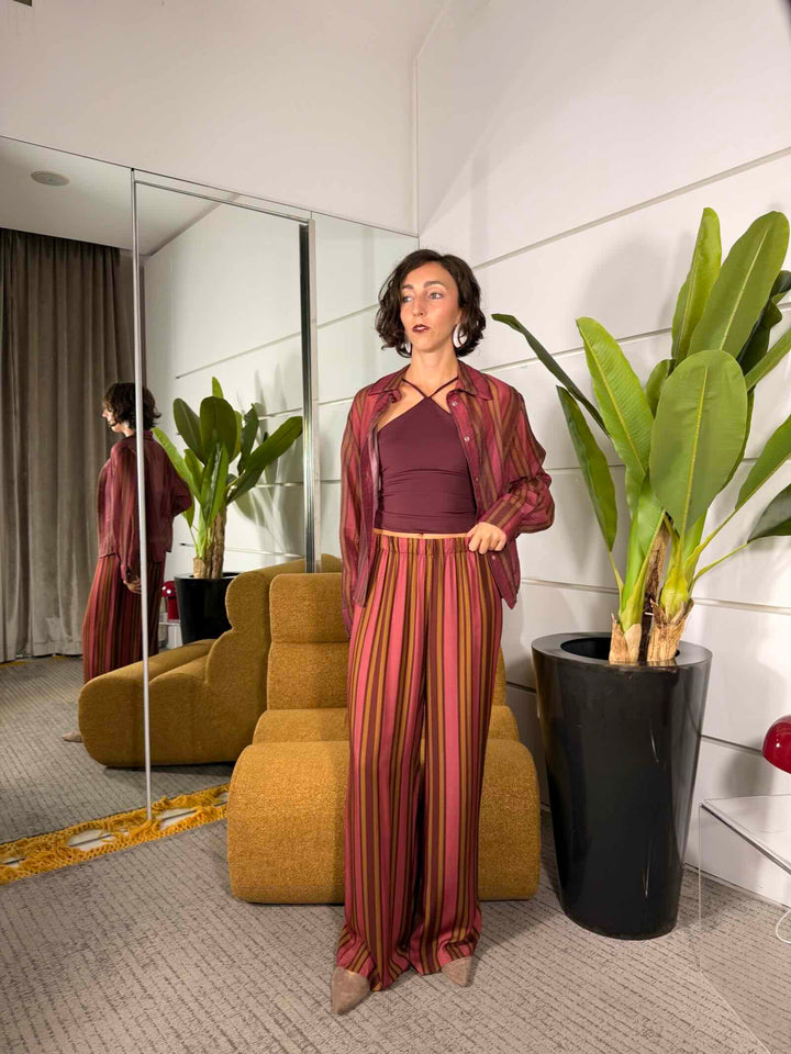 Pantalone a palazzo a righe amarena 