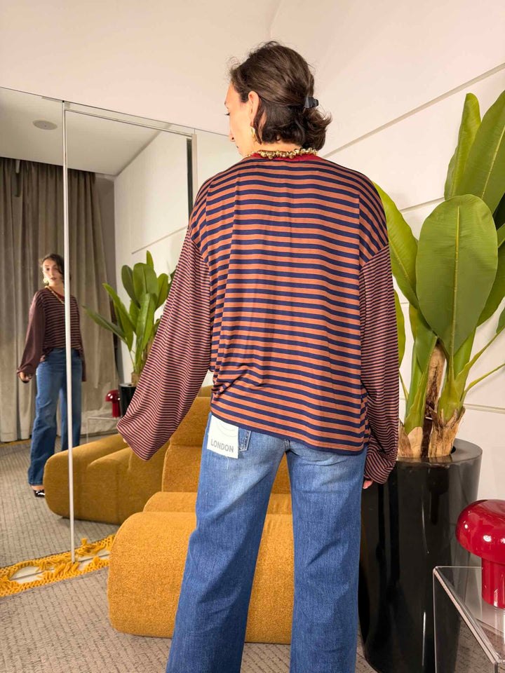 T-shirt girocollo rigata manica lunga tabacco, blu e bordeaux 
