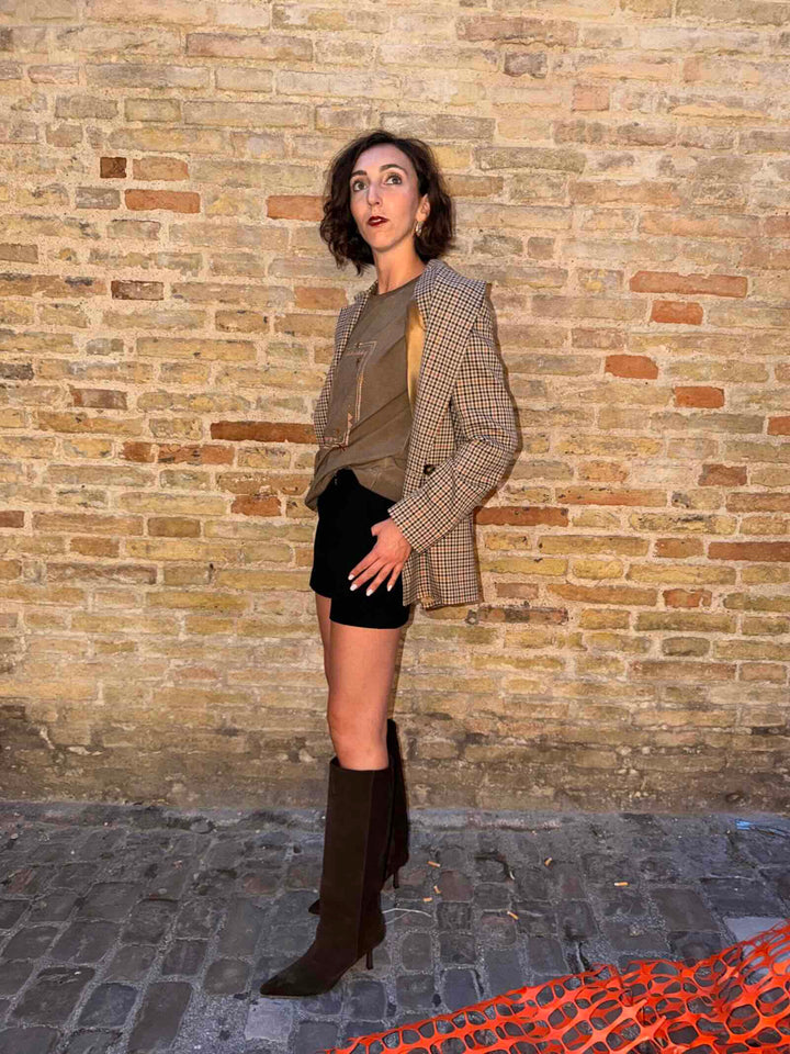 Short in crêpe envers satin nero 