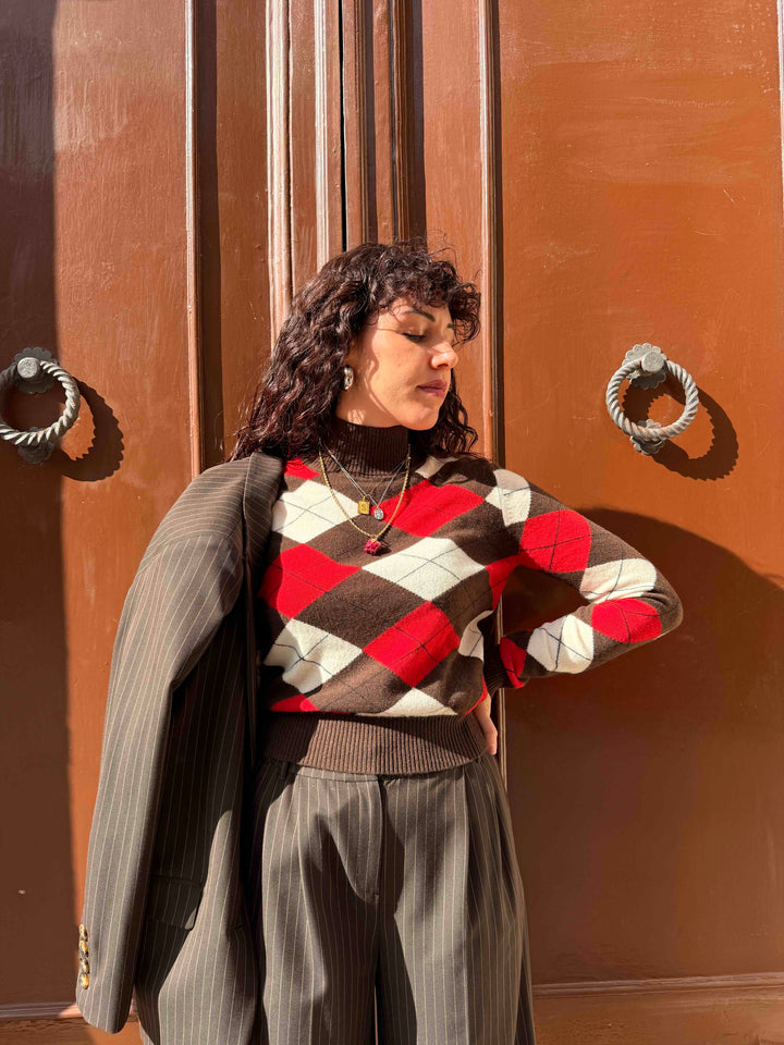 Maglione a rombi rosso e cioccolato in lana e cashmere 