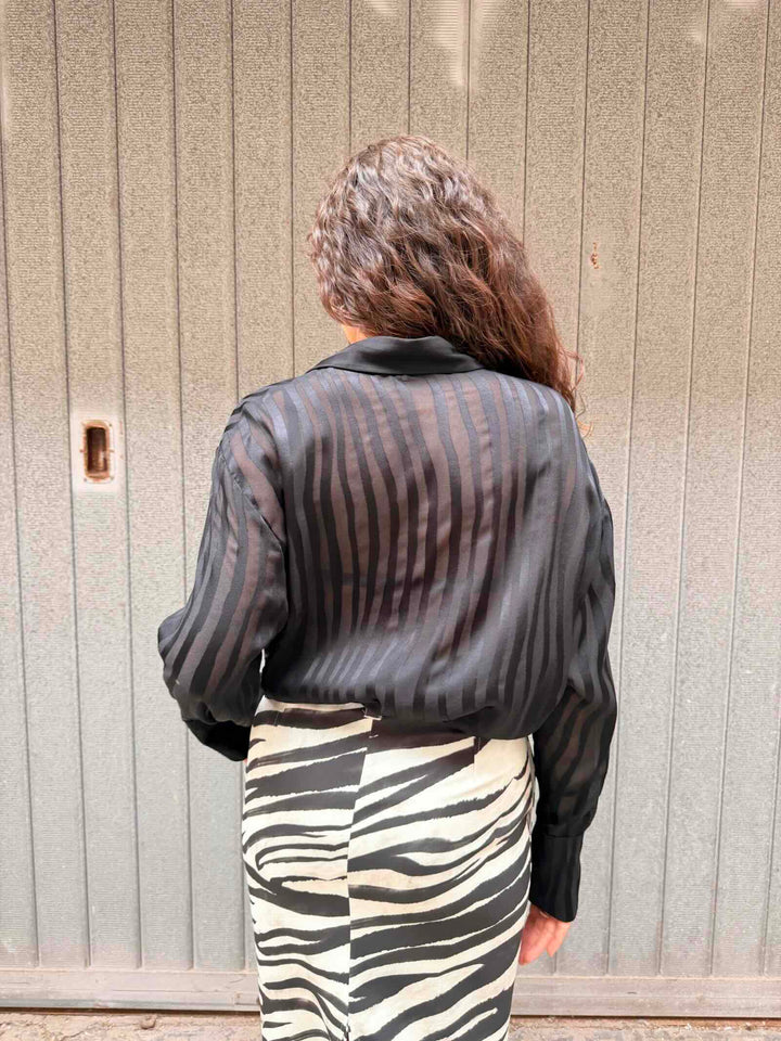 Camicia oversize semi-trasparente nera 