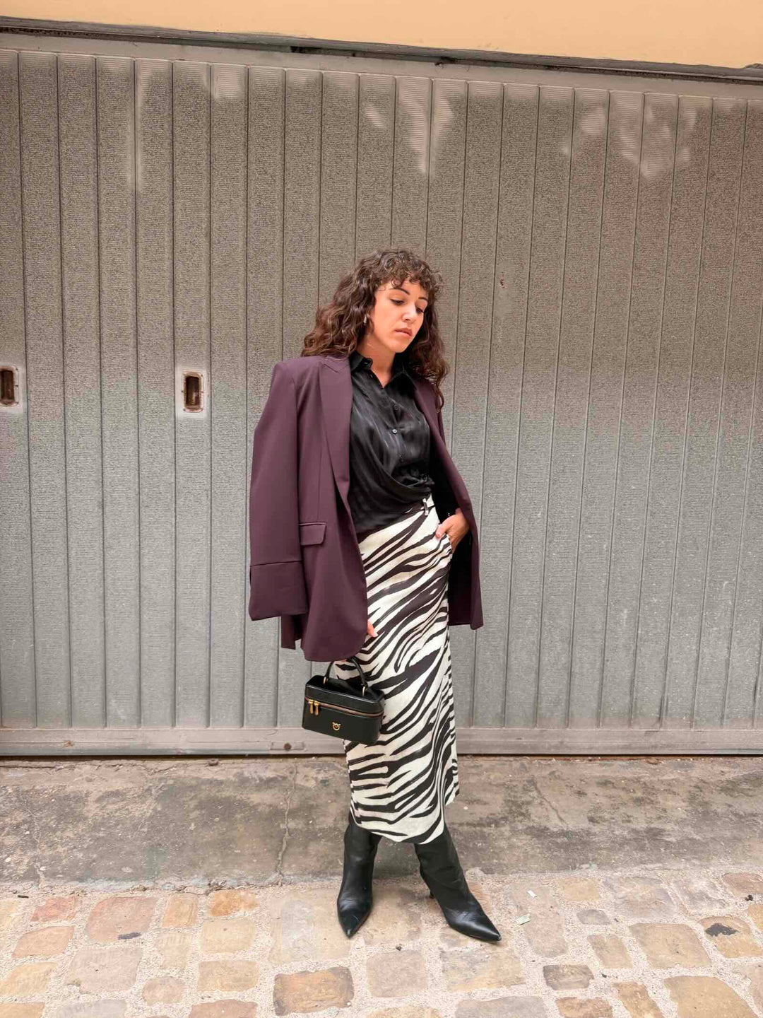 Camicia oversize semi-trasparente nera 