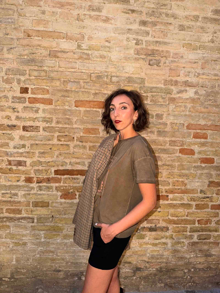 T-shirt in cotone con ricamo testa di moro 