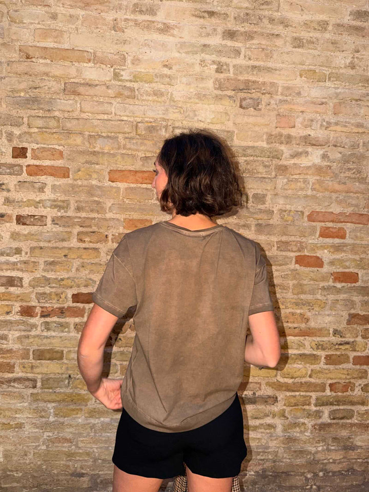 T-shirt in cotone con ricamo testa di moro 