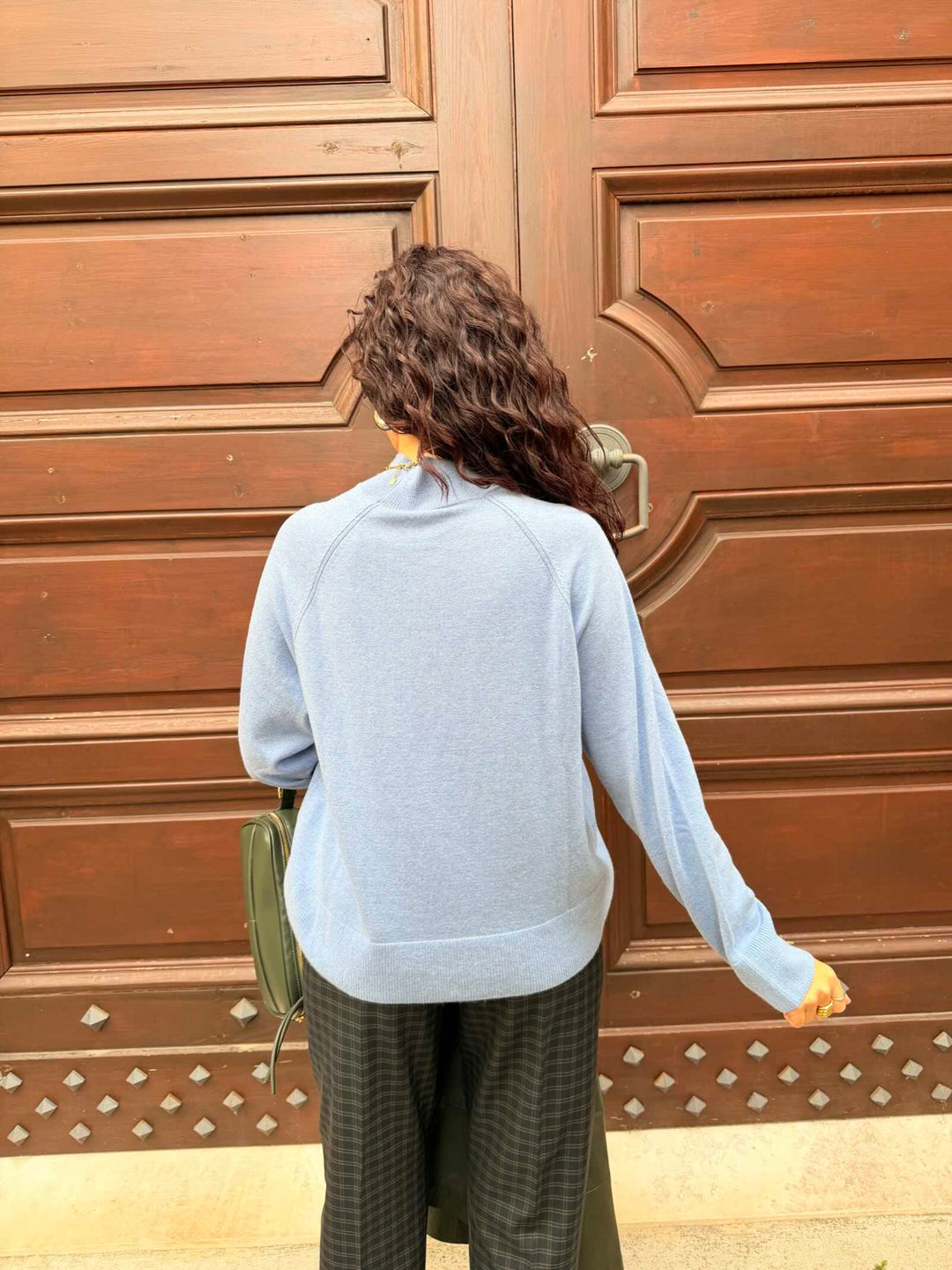 Maglia boxy in blend di lana azzurra 