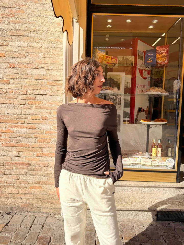 T-shirt moro manica lunga con arricciatura 