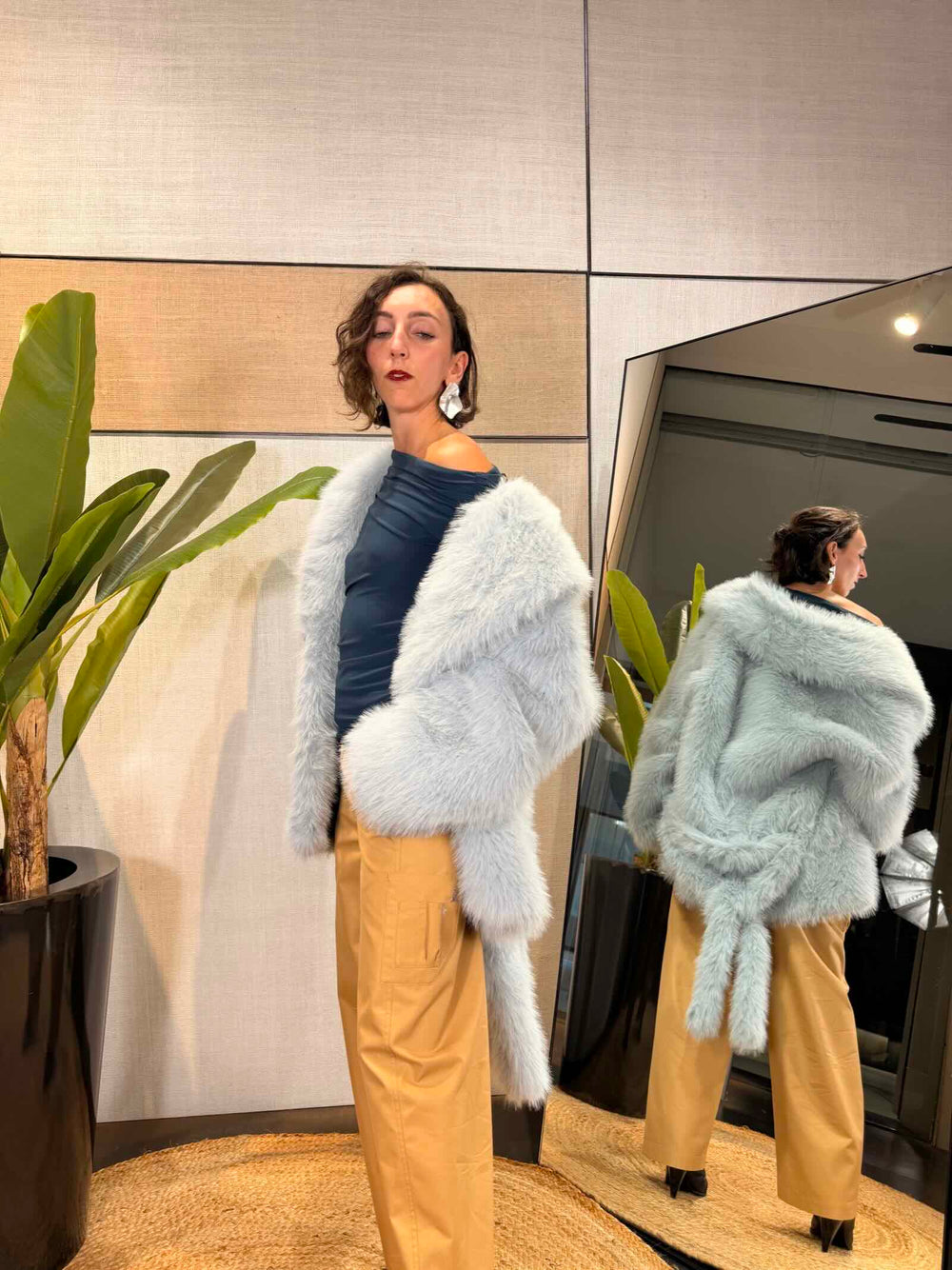 Giacca blouson effetto pelliccia azzurro ghiaccio 