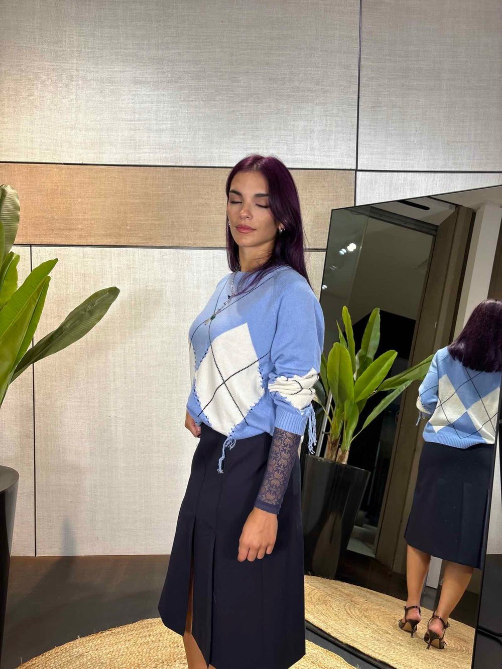 Maglione con maxi rombi in lana e cashmere azzurro e panna 