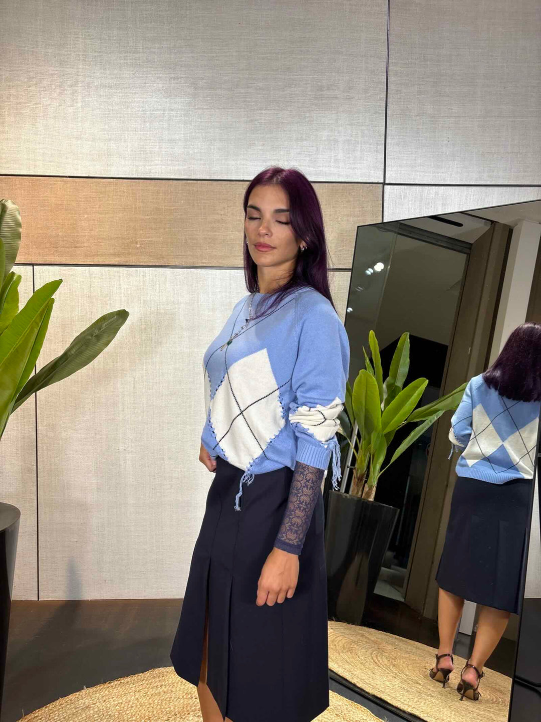 Maglione con maxi rombi in lana e cashmere azzurro e panna 