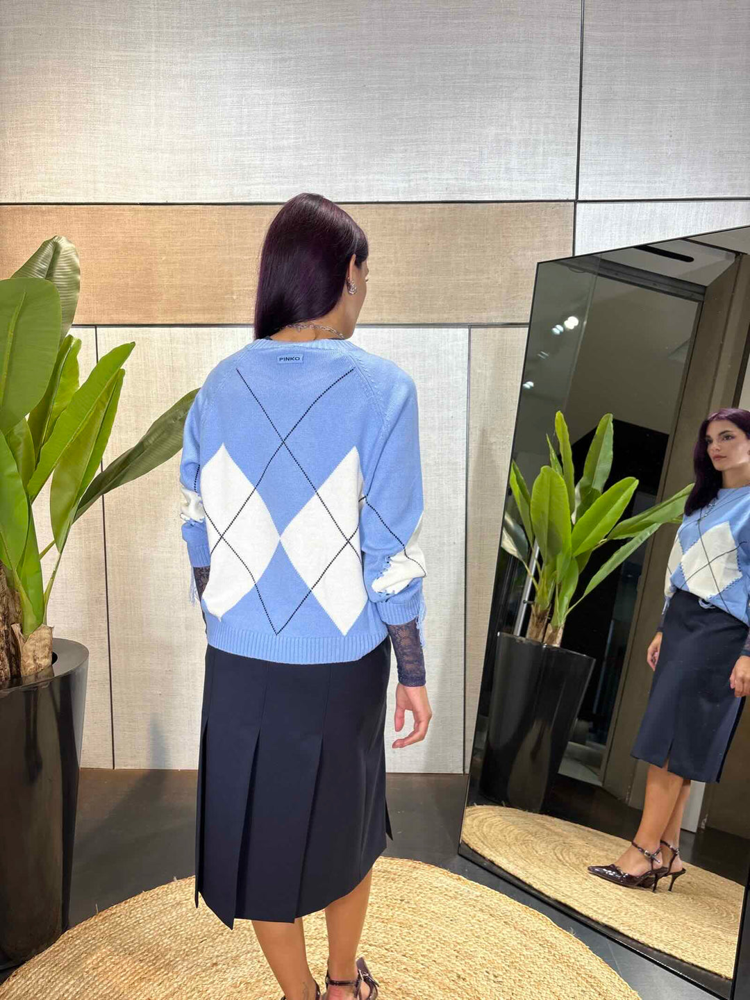 Maglione con maxi rombi in lana e cashmere azzurro e panna 