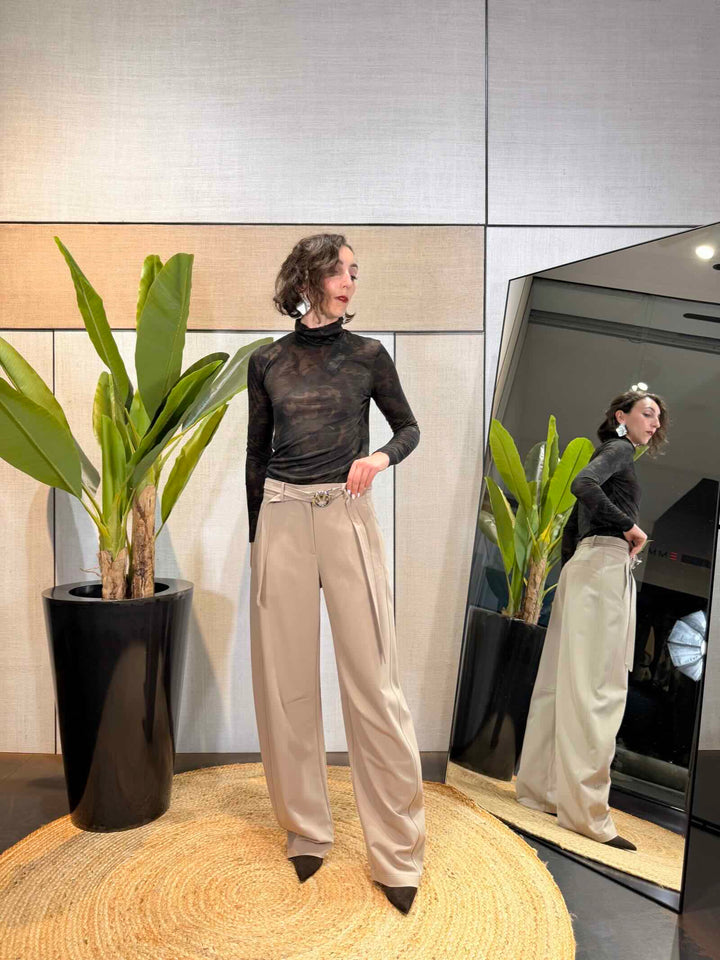 Pantaloni a gamba dritta con cintura beige 