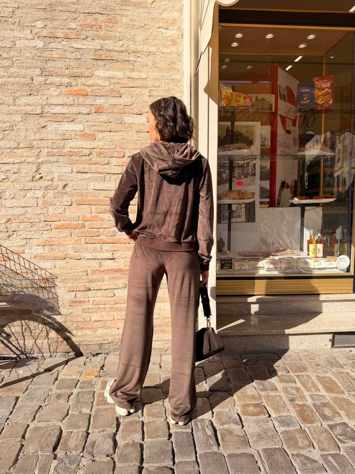 Pantalone cioccolato in ciniglia a zampa 