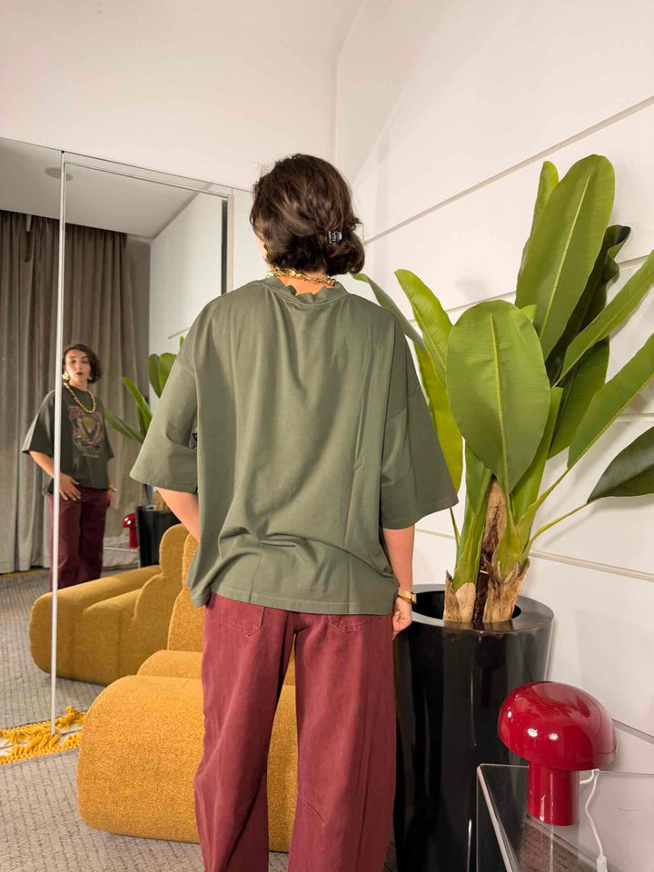 T-shirt over con stampa aquila militare manica corta girocollo 