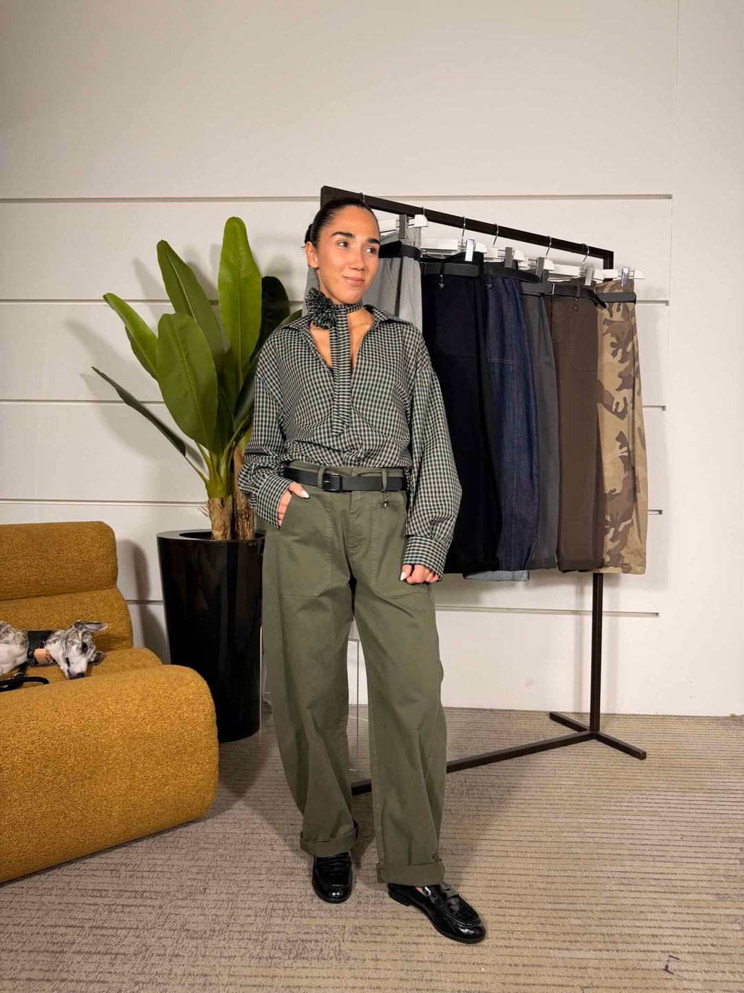 Pantalone ovetto militare modello Catia 