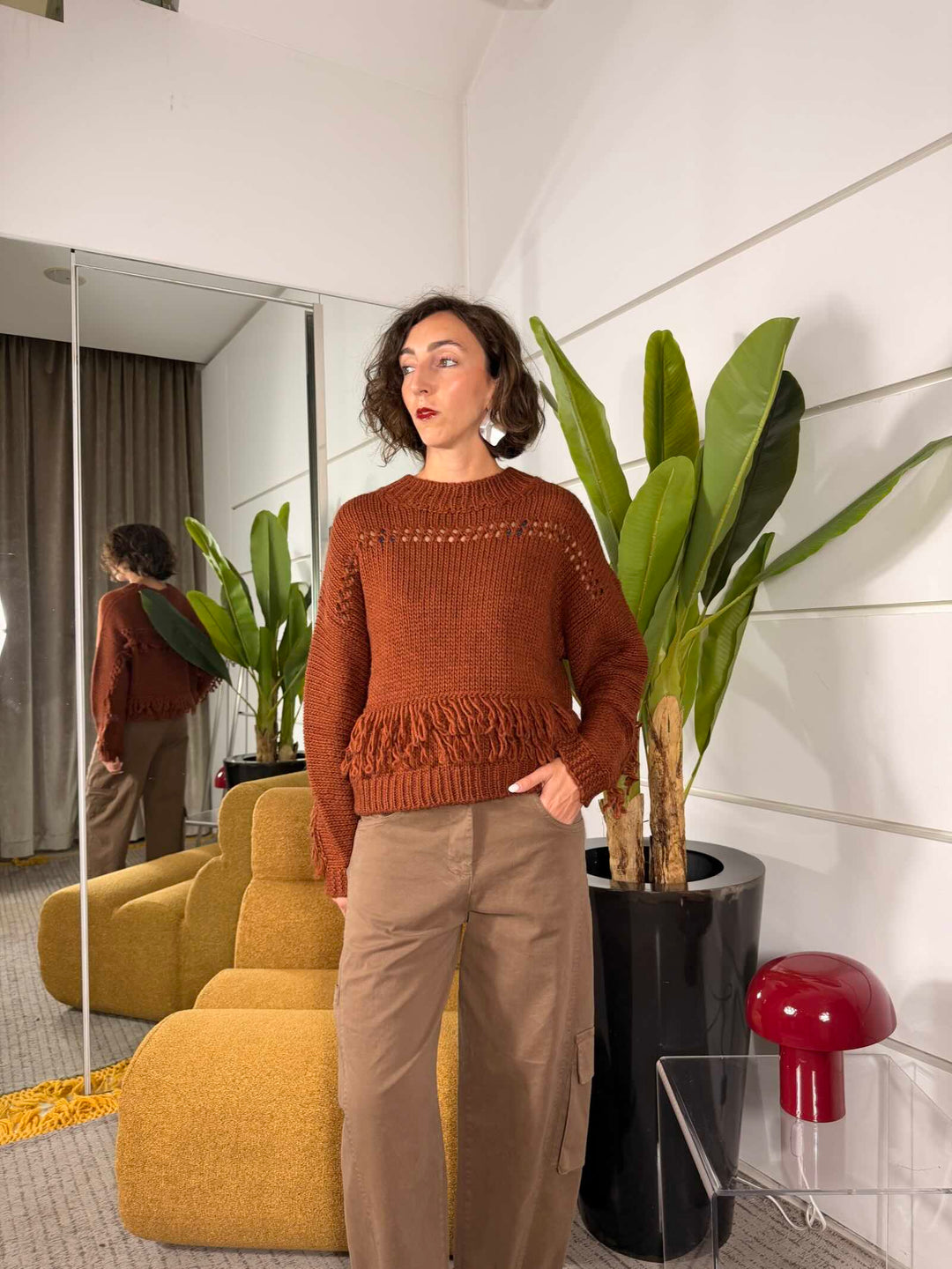 Maglione coccio con frange 