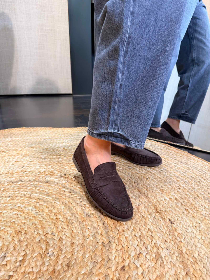 Mocassino in suede moro 