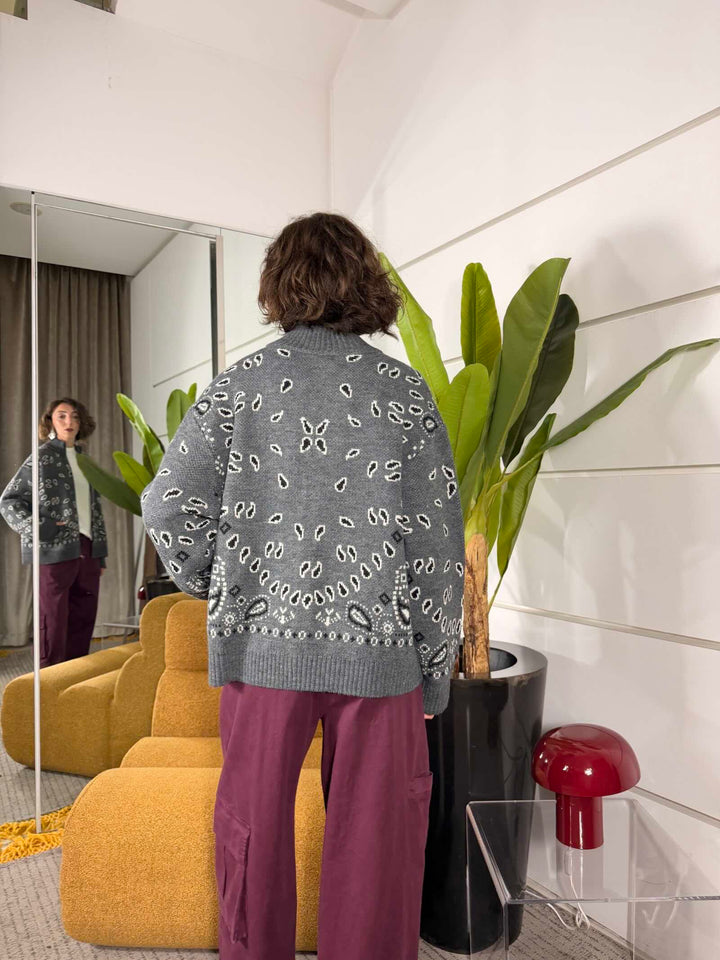 Cardigan grigio stampa bandana con zip 