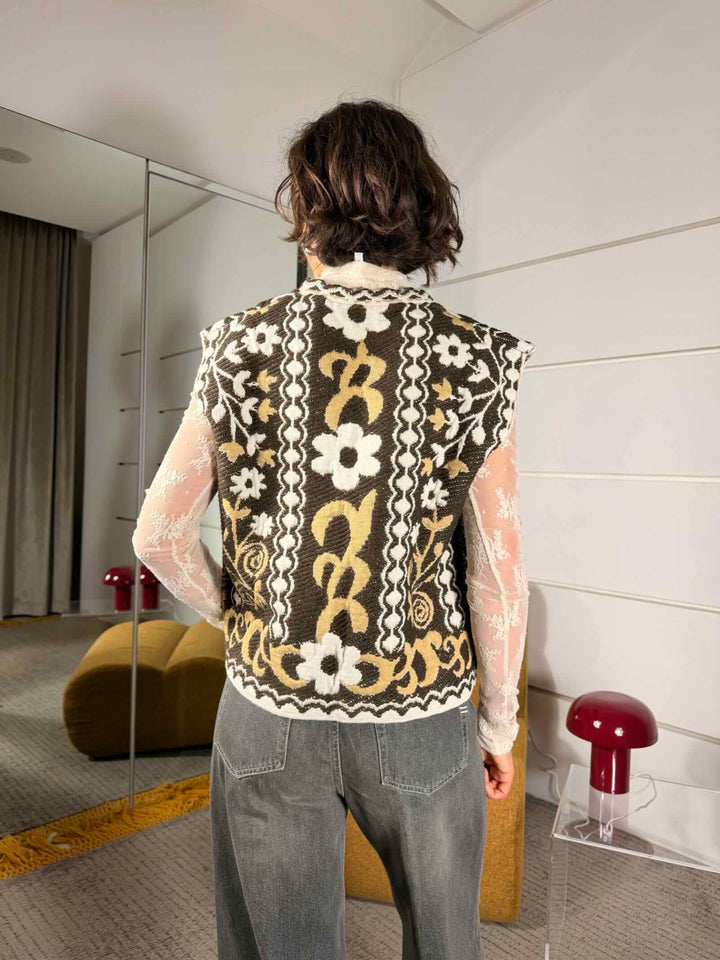 Gilet in maglia con motivo floreale cammello 