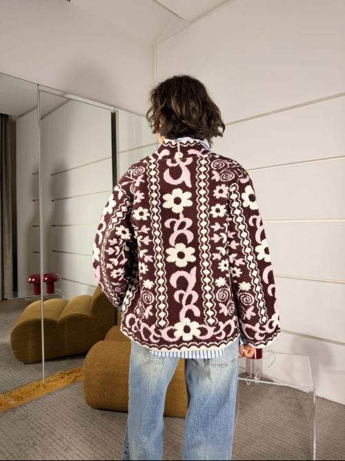 Caban a fantasia tramata con fiori bordeaux 