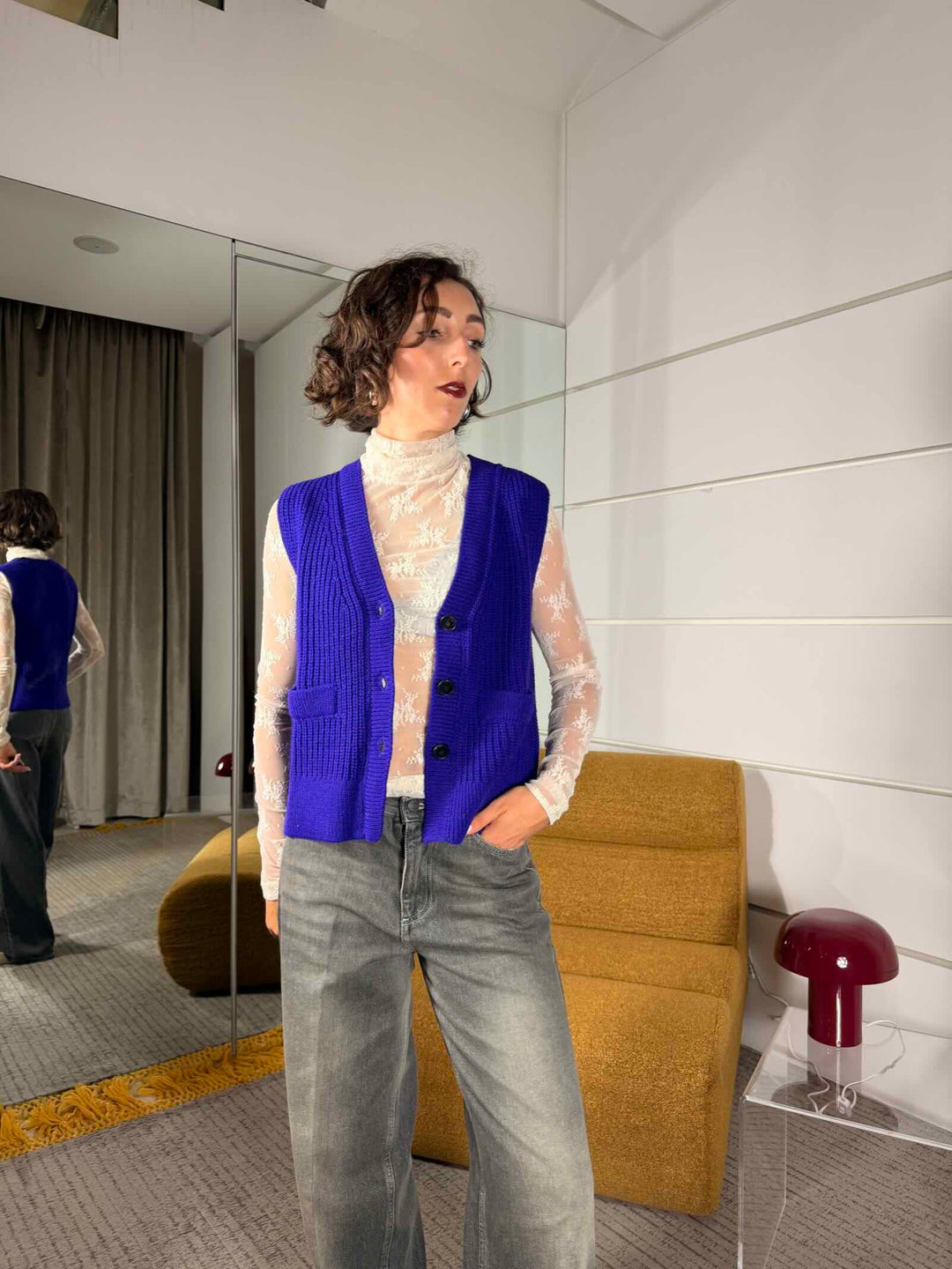Gilet in maglia con scollo a V viola 