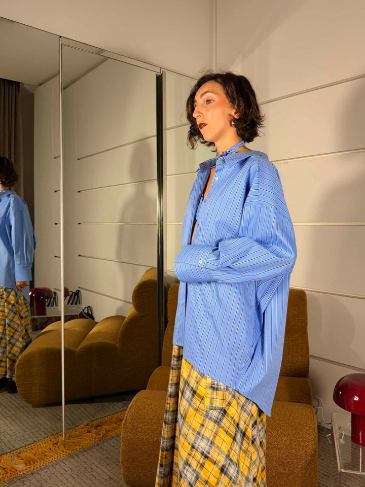 Camicia a righe con laccio al collo color oxford 
