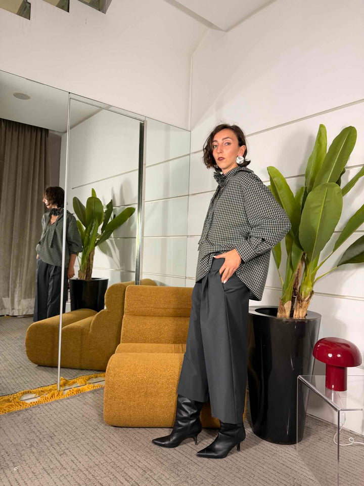 Pantalone 7/8 con pinces antracite 