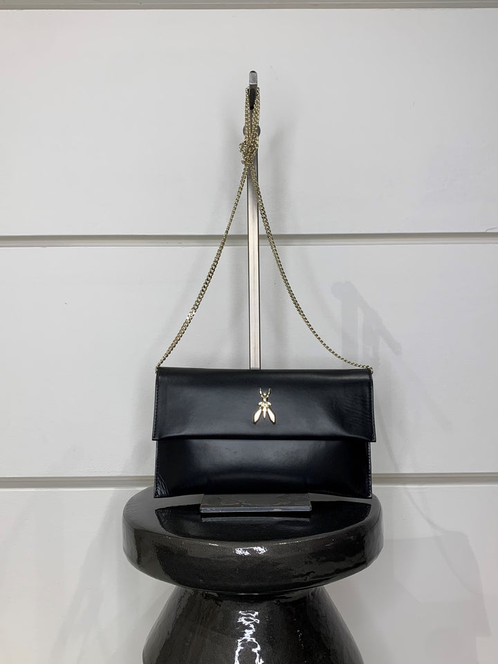 POCHETTE CLUTCH IN PELLE nera CON TRACOLLA