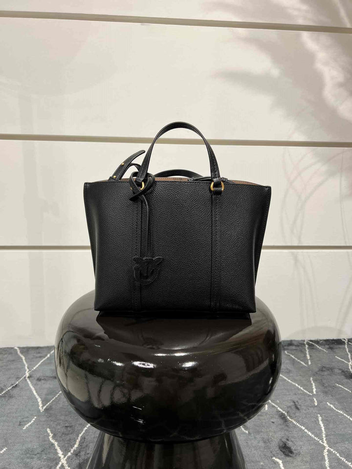 BORSA SHOPPER CLASSIC IN PELLE BOTTALATA NERA