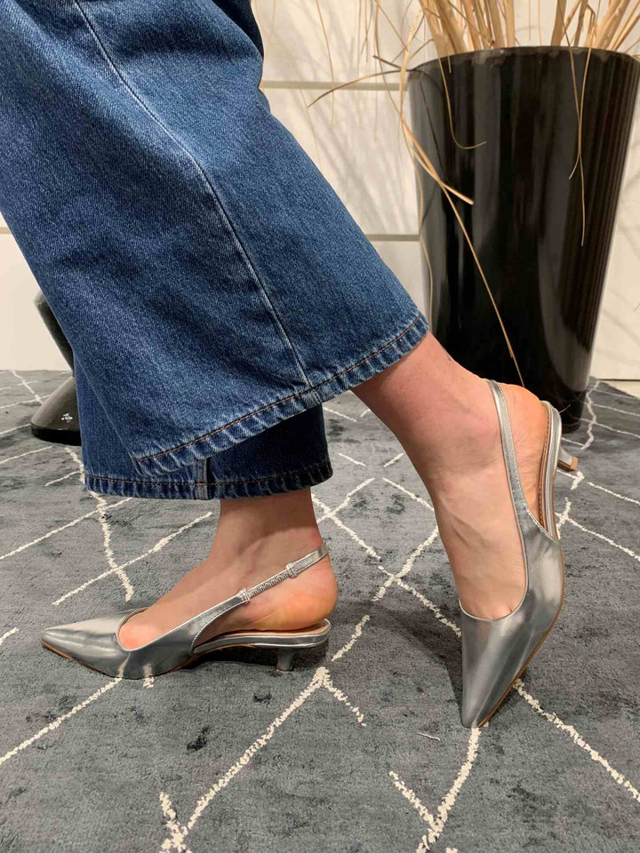 scarpa slingback in ecopelle argento