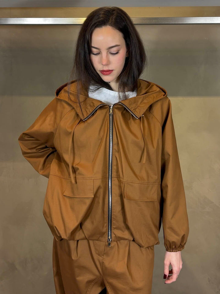 giubbotto effetto bomber in nylon caramello SEDO0538 CARLA G