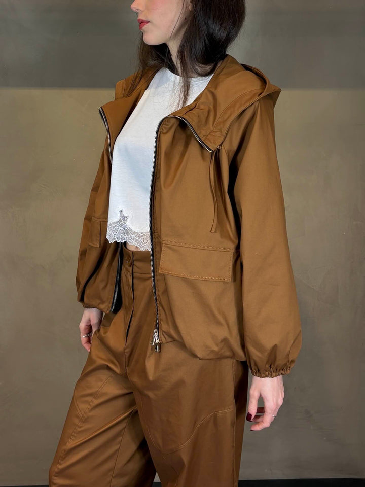 giubbotto effetto bomber in nylon caramello SEDO0538 CARLA G