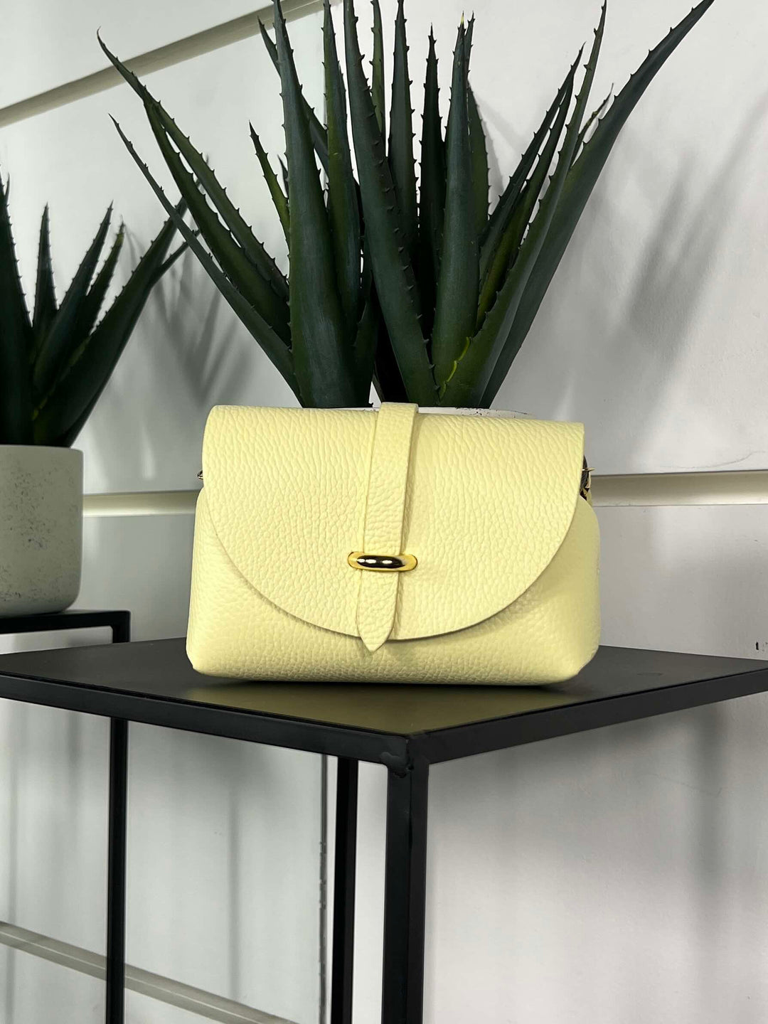 borsa in vera pelle lime con tracolla a catena 5363SOFT LIME FEMME CAFE SELECTION