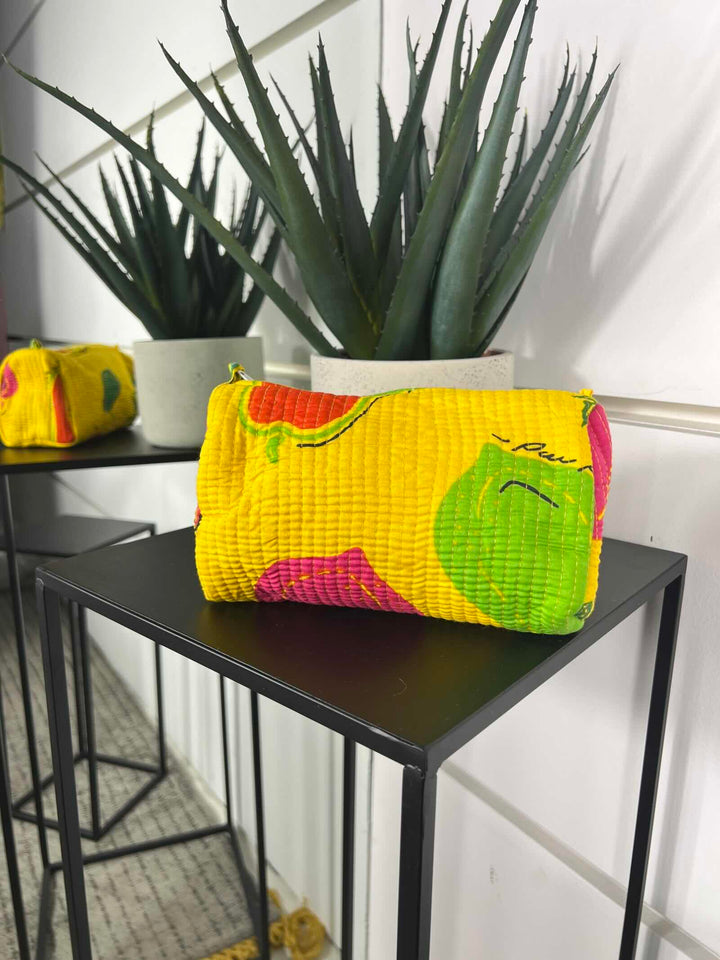 beauty case con stampa fruit gialla CO-B0219MEDIOFRUIT/GIALLO FEMME CAFE SELECTION