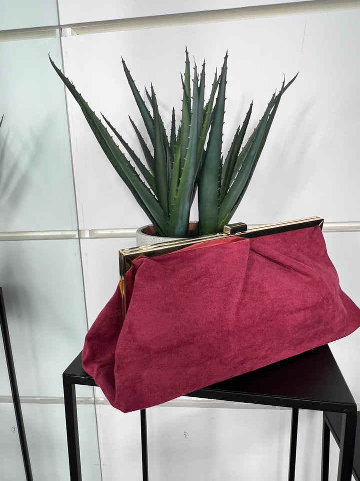 borsa a clutch scamosciata wine red con tracolla FF27497WINE RED FEMME CAFE SELECTION