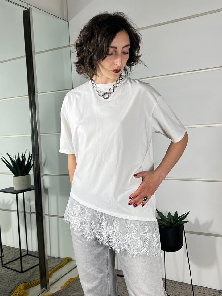 t-shirt manica corta asimmetrica con pizzo bianca 26MP8516BIANCO FEMME SELECTION