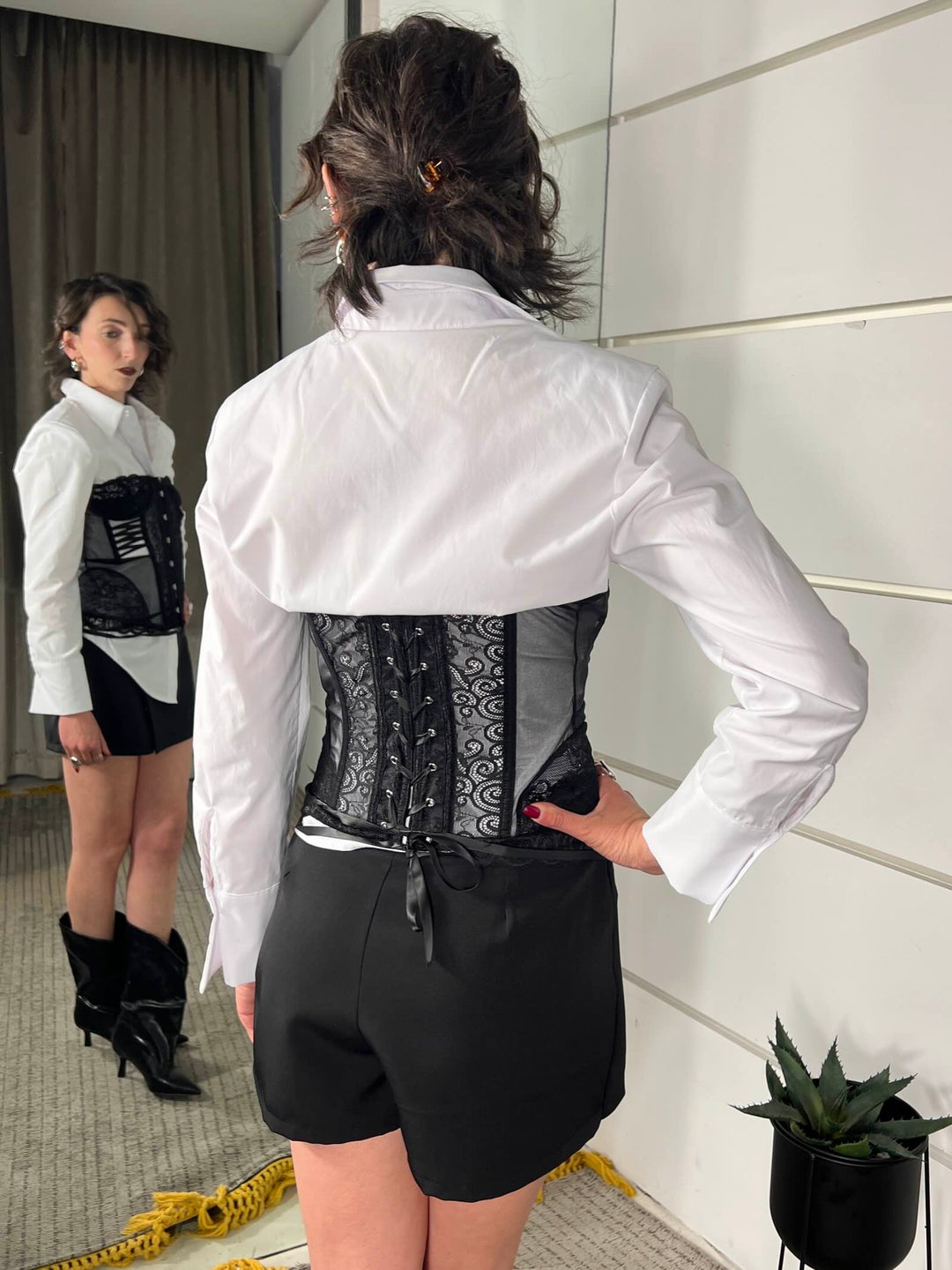 corpetto in pizzo nero MP12918NERO FEMME SELECTION