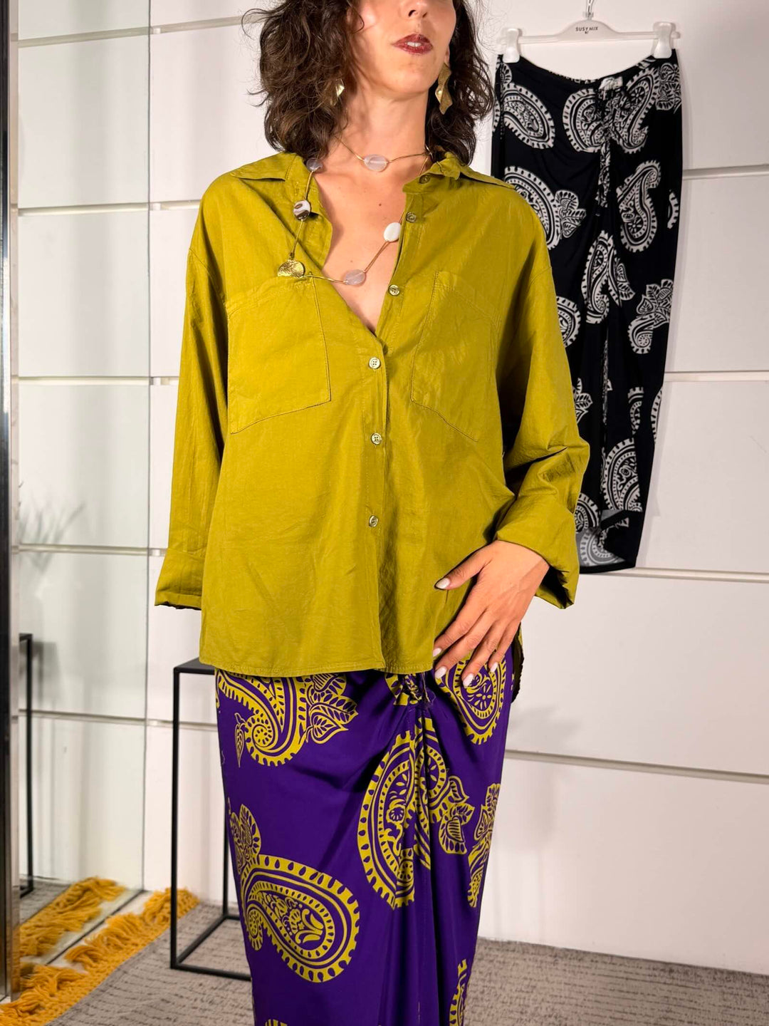 camicia over con due tasche frontali olio in cotone CFW-Q408OIL HAVE ONE