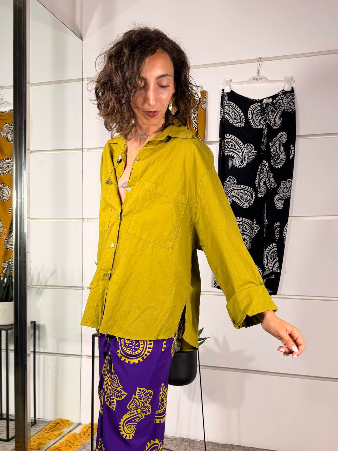 camicia over con due tasche frontali olio in cotone CFW-Q408OIL HAVE ONE