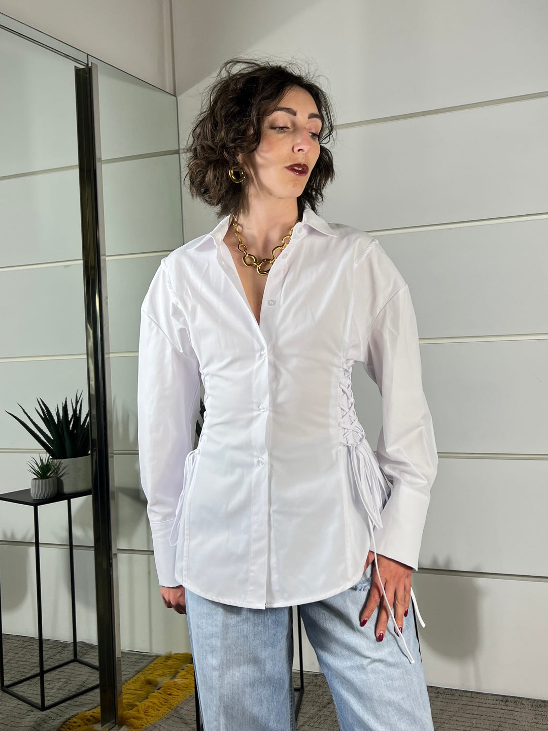 camicia bianca con lacci ai lati per sfiancarla CVS-Q234BIANCO HAVE ONE