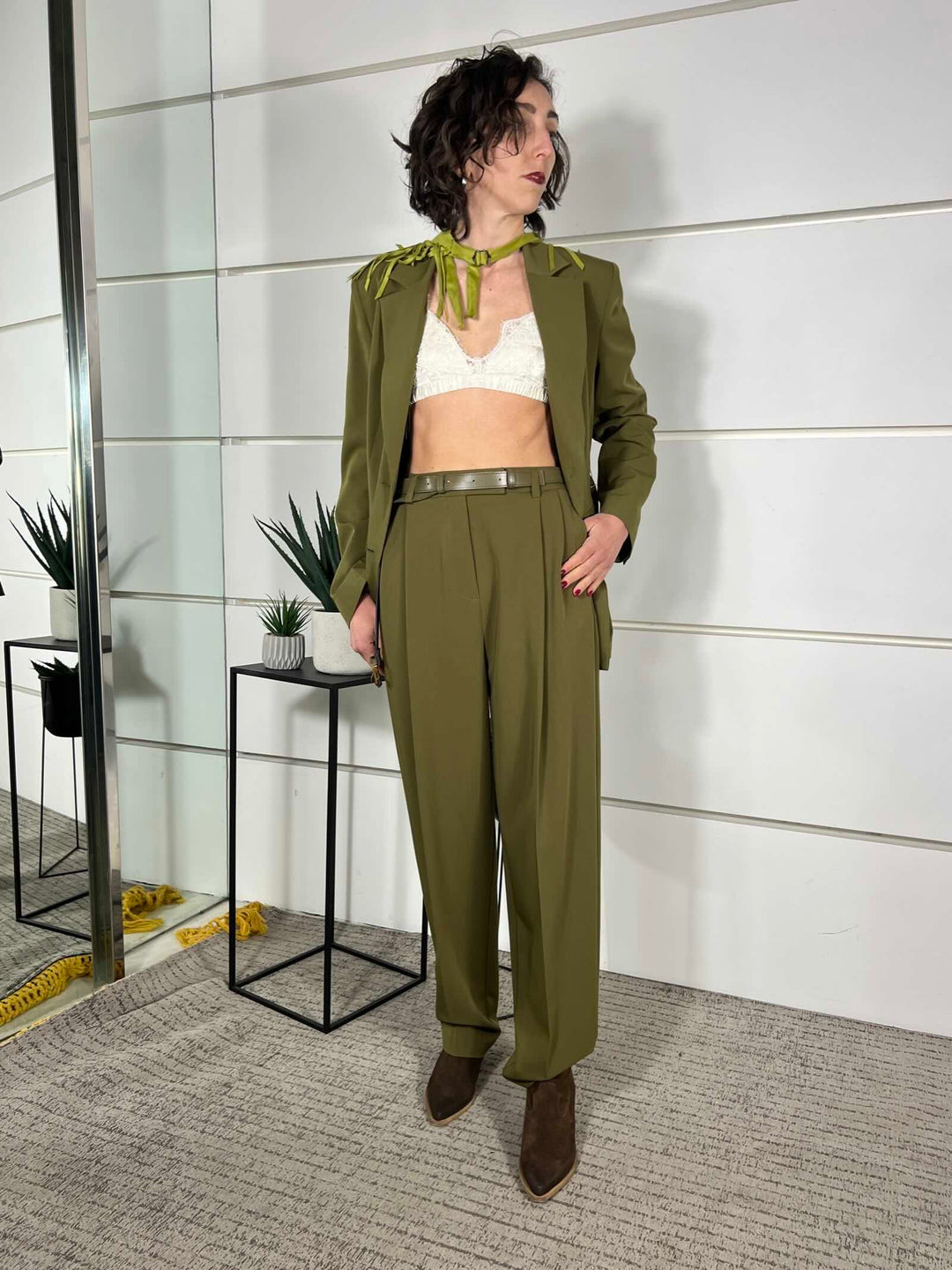 pantalone con pinces e cintura pistacchio P8C0LIC1748 IMPERIAL