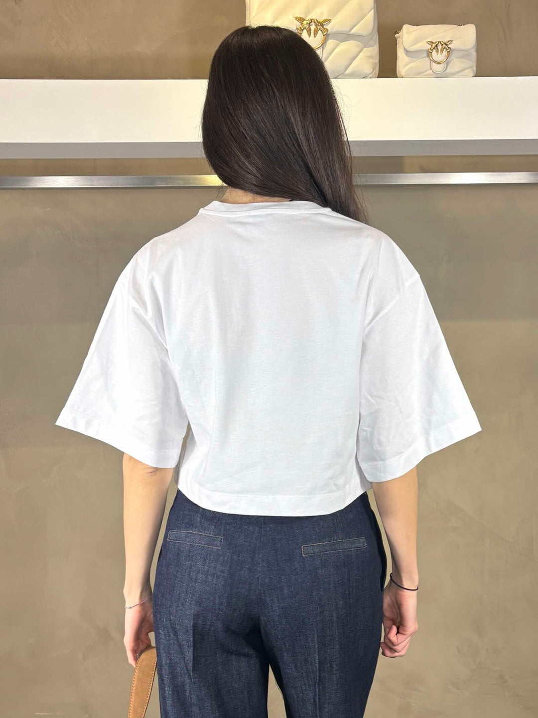 t-shirt cropped bianca con logo ricamato avorio BORGHETTOZ04 PINKO
