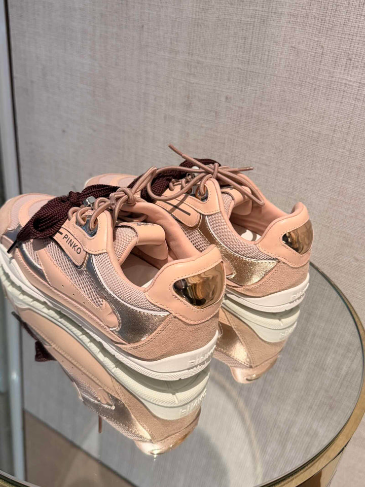 SNEAKERS IN TESSUTO TECNICO ON INSERTI IN SUEDE E CON LACCI INTERCAMBIABILI LIGHT ROSE 