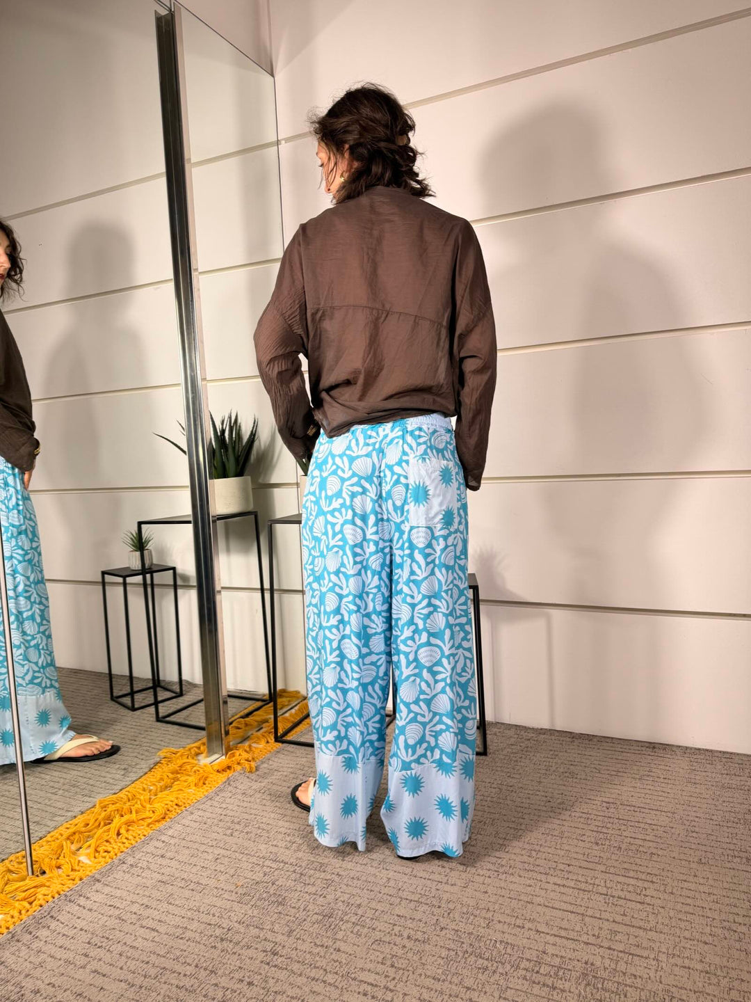 pantalone celeste a fantasia a palazzo 