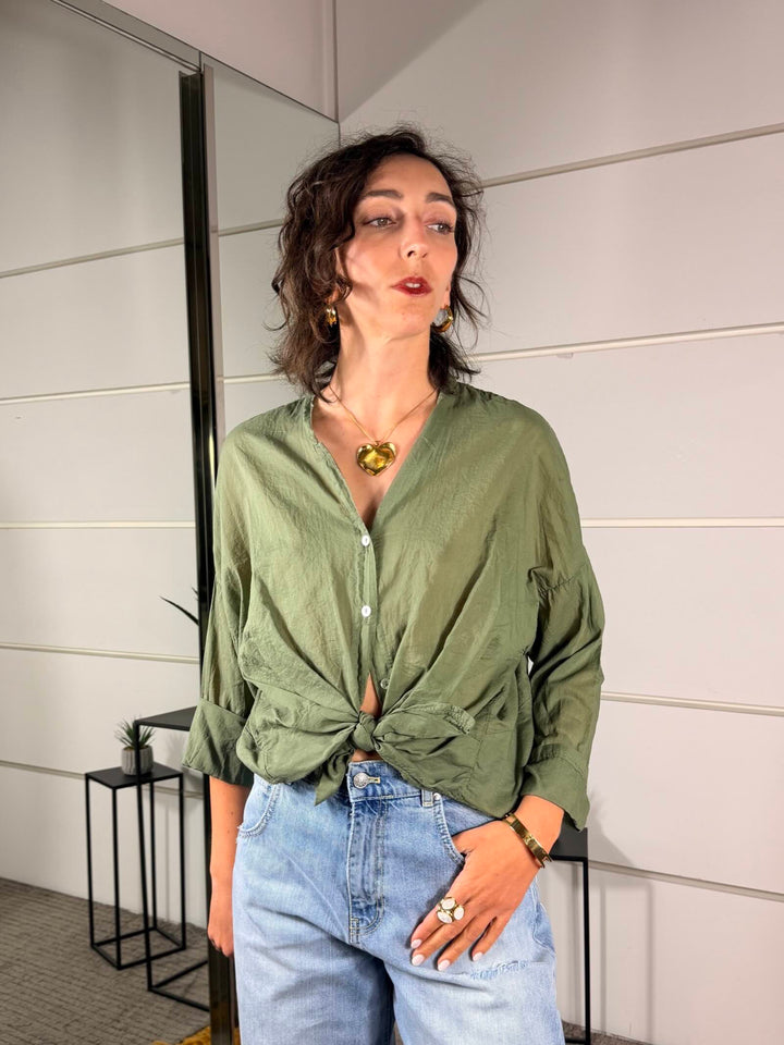 camicia verde in mussola 