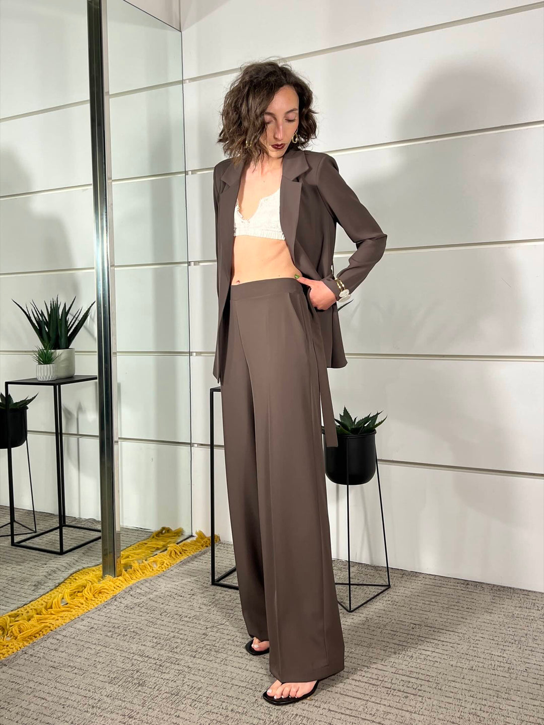 compelto giacca con fiocco e pantalone a palazzo moro 303211MORO SUSY MIX