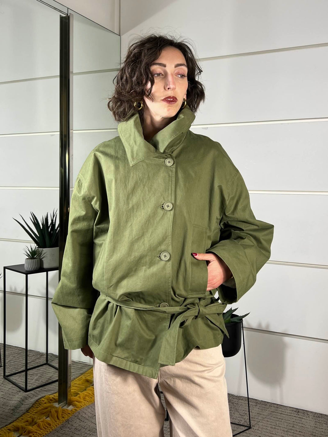 trench collo alto con cinta militare 126063MILITARE TENSIONE IN