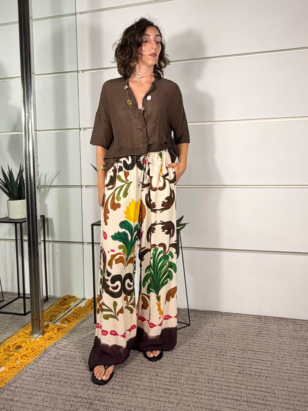 pantalone a palazzo a fantasia in viscosa 