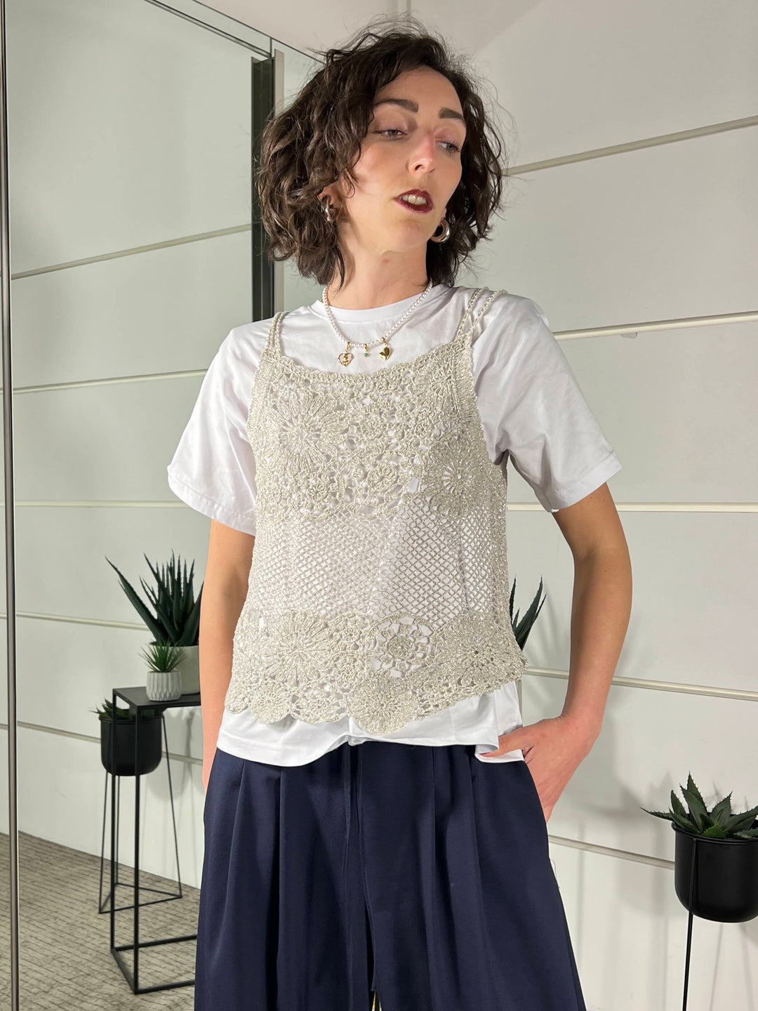canotta con spallina macrame natutale con filo lurex D74867NATURALE TENSIONE IN