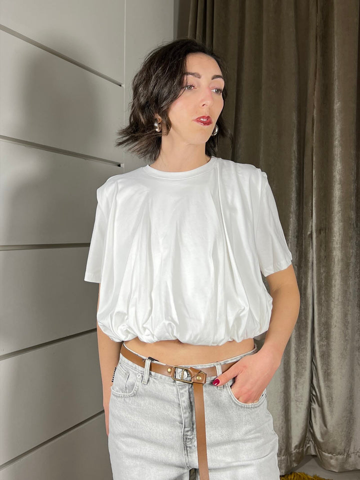 t-shirt bianca manica corta modello a scatoletta con elastico e arricciatura sul fondo TAB0854BIANCO VICOLO